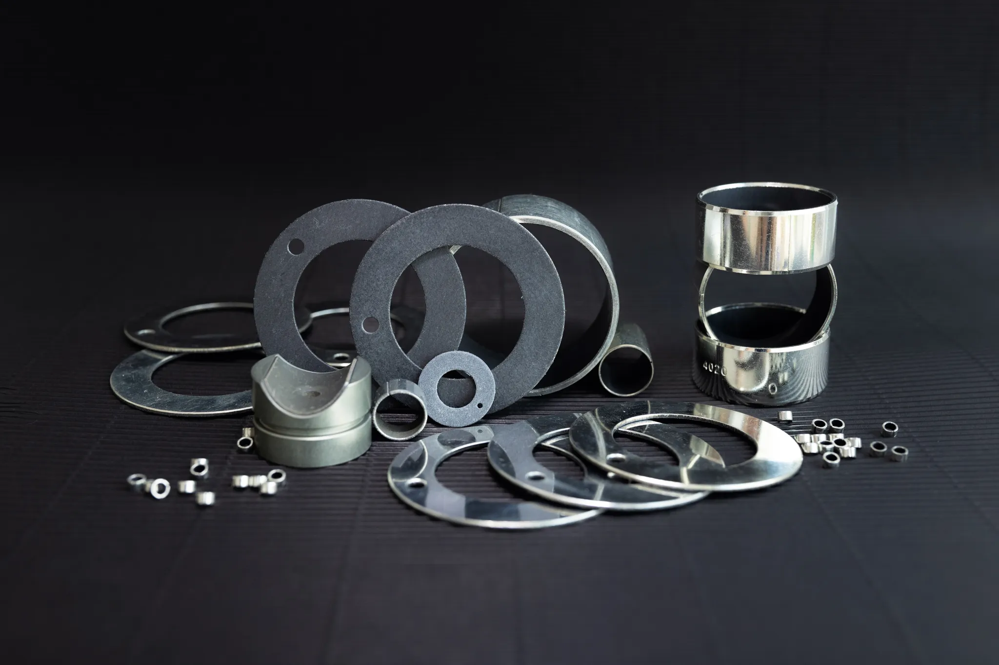 Multi-layer plain bearings