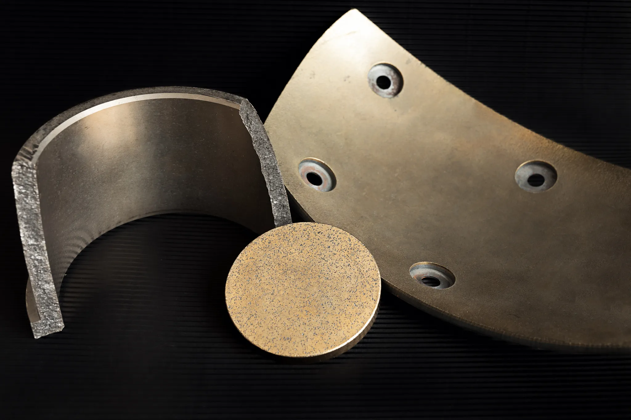 Maintance free bronze bearings